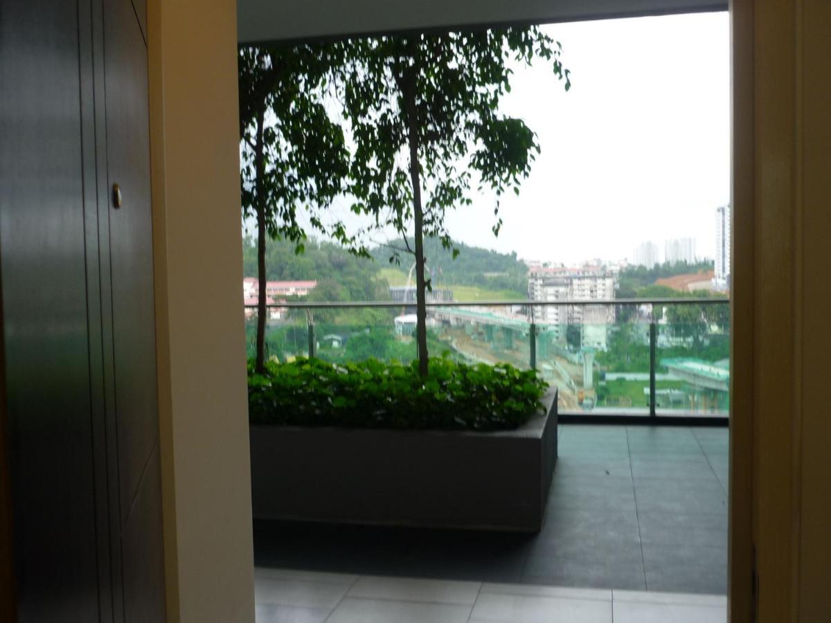 Homestay Kuala Lumpur ; Terminal Tbs ; Bukit Jalil Exterior photo